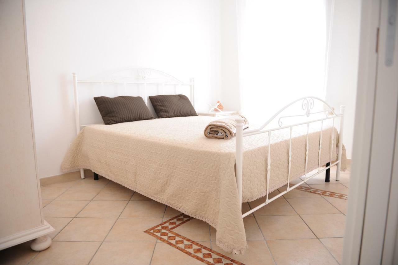 Dimora Pace - Apulianstay Group Monopoli Exterior photo